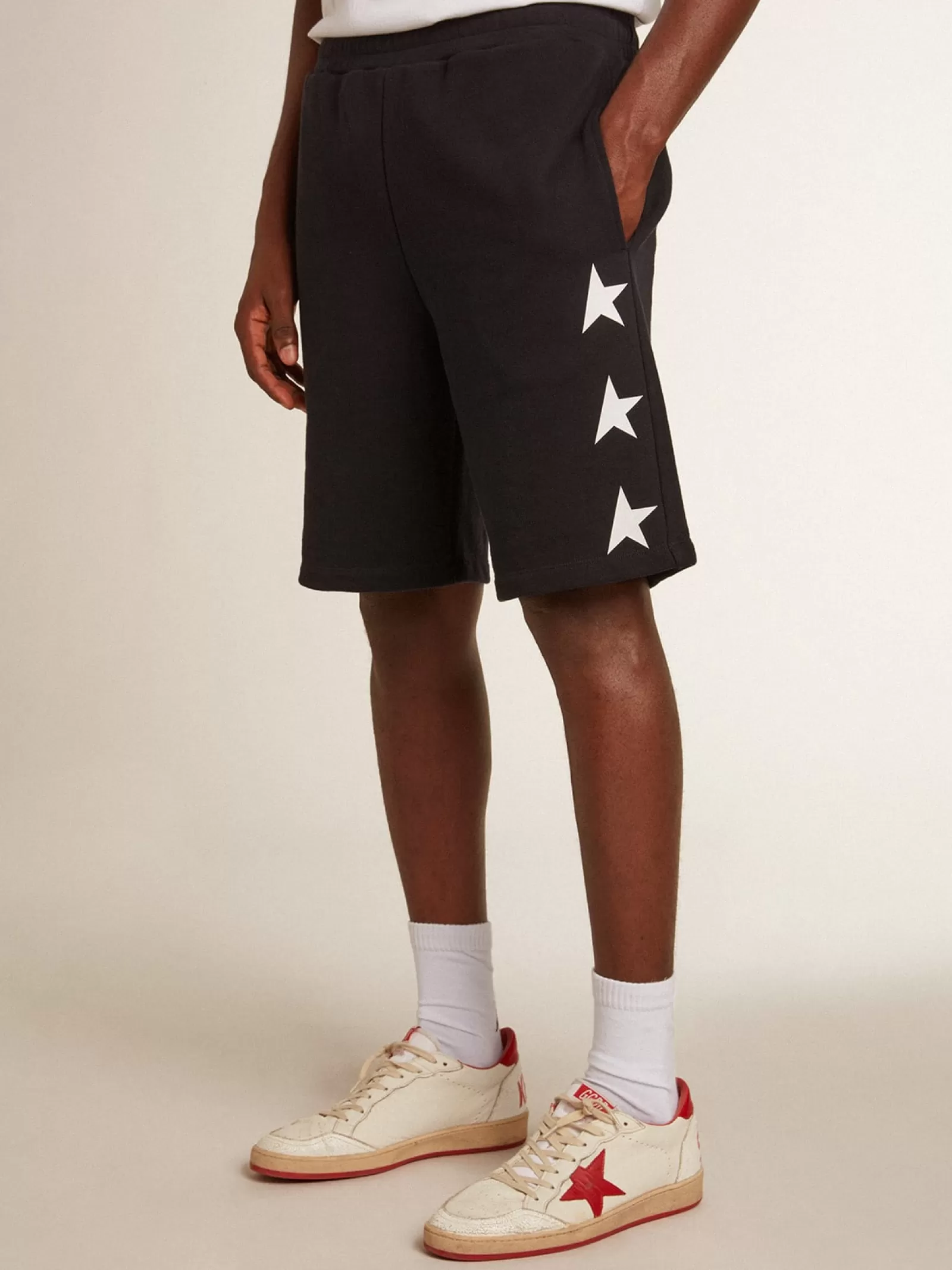 Bermuda homme couleur noire avec étoiles blanches | Golden Goose Cheap