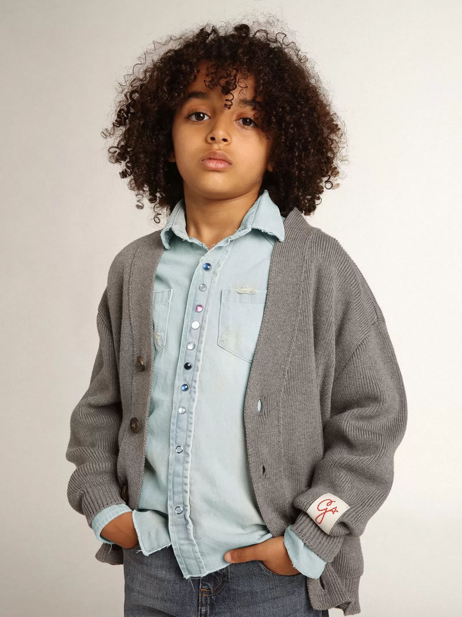 Cardigan en coton gris avec logo au dos | Golden Goose Online