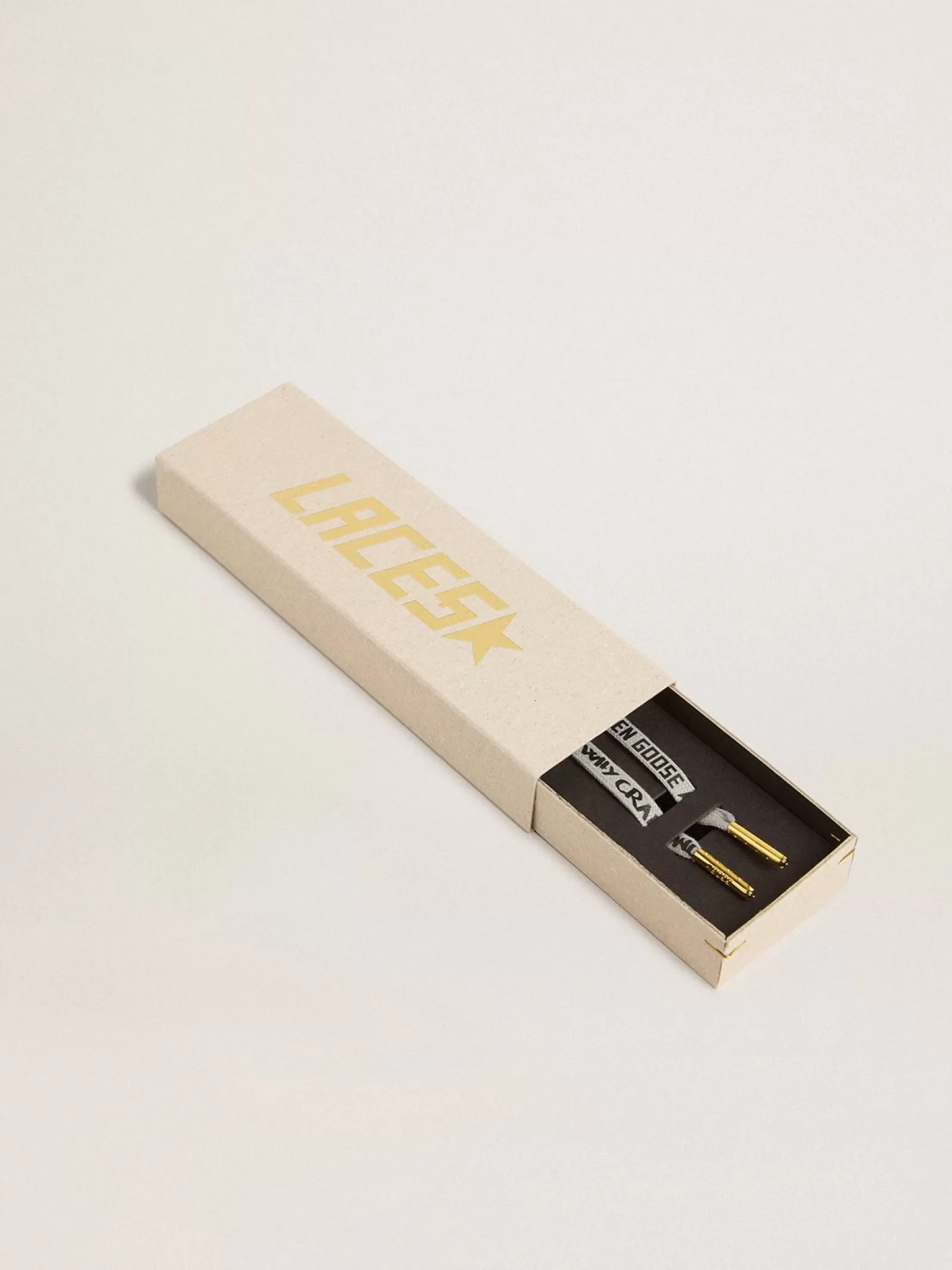 Lacets en coton gris avec logo et inscription noirs contrastés | Golden Goose Discount