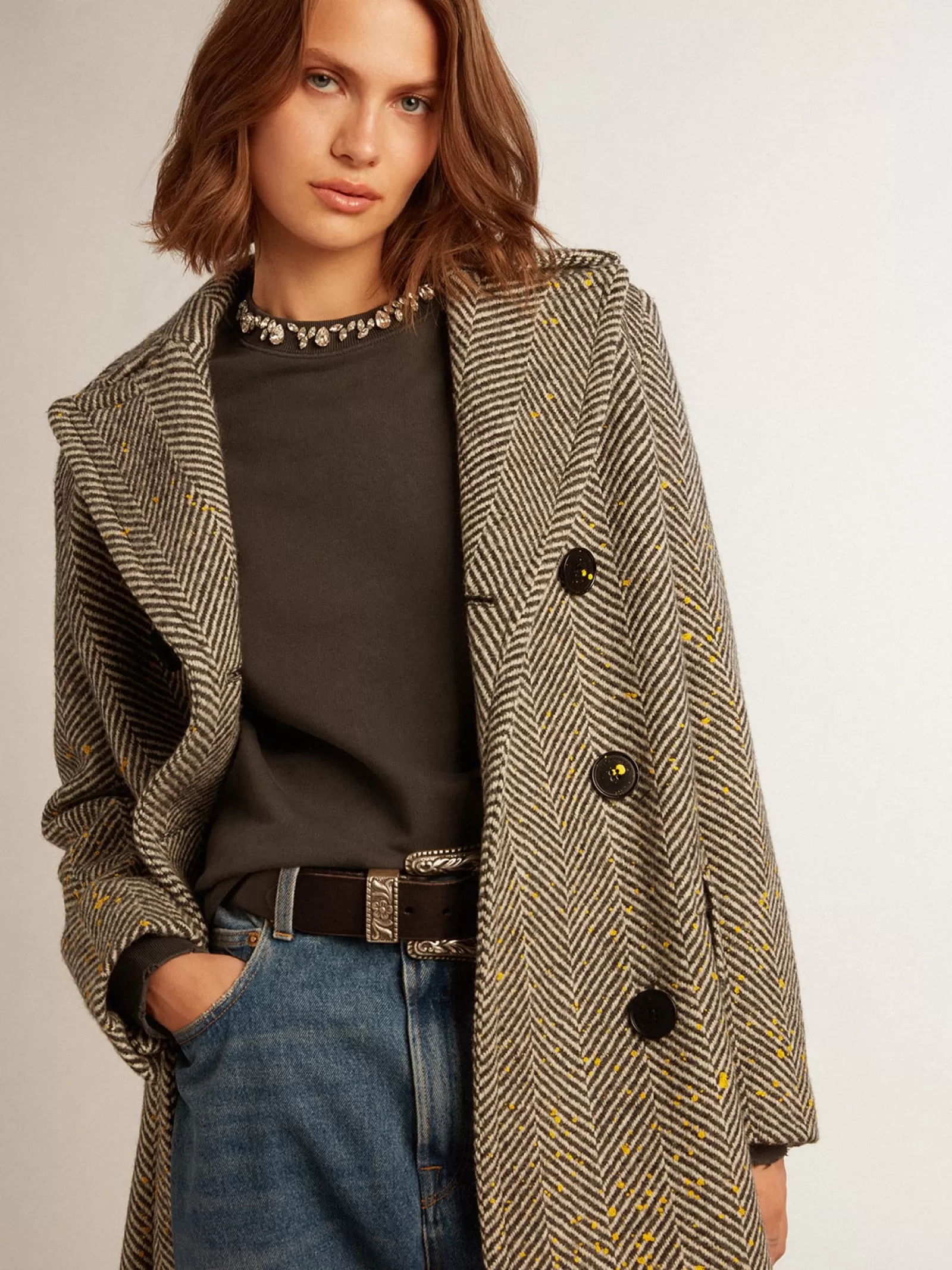 Manteau long femme à chevrons et détails jaunes | Golden Goose Sale