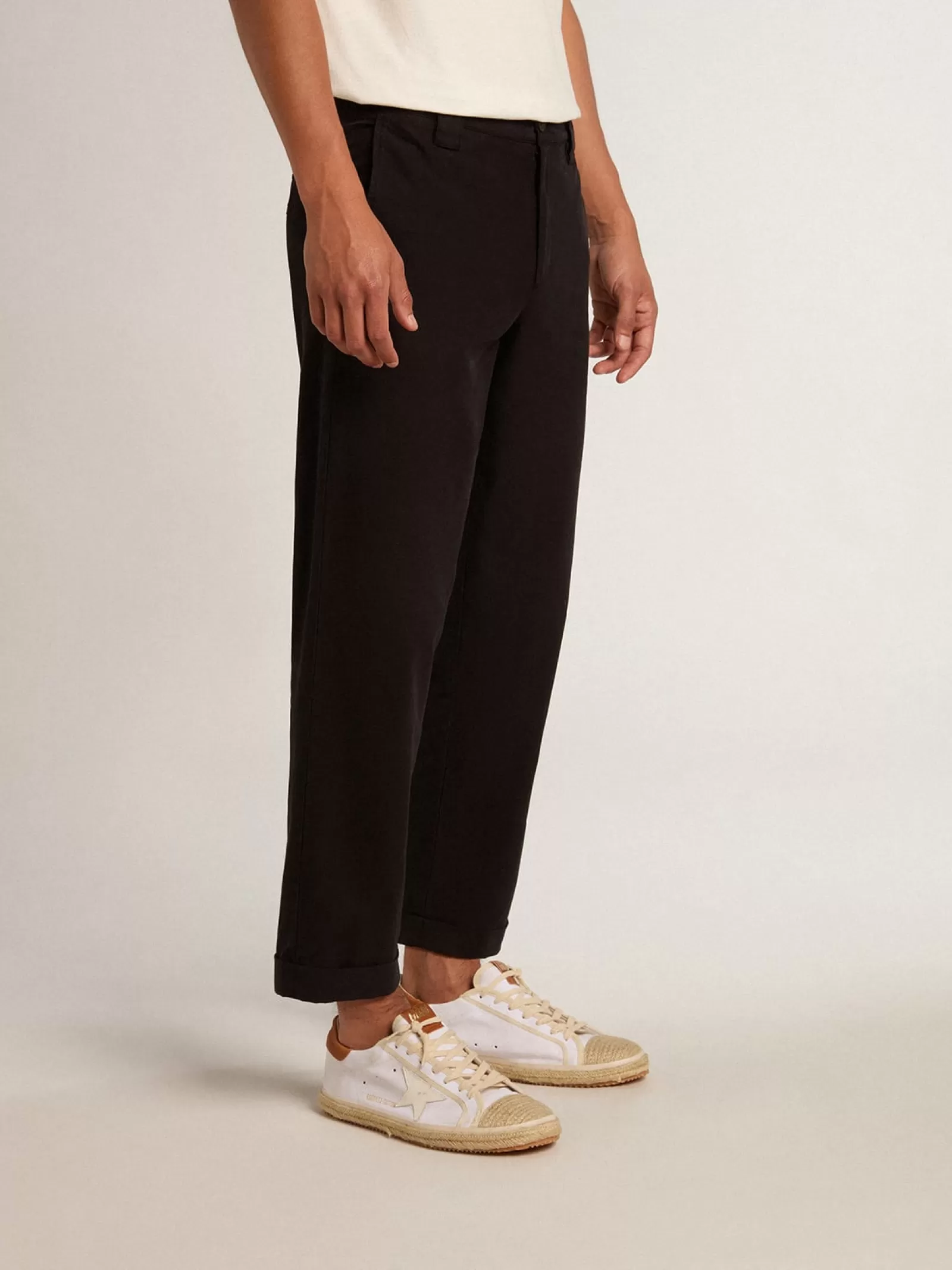 Pantalon chino noir en gabardine de coton | Golden Goose Fashion