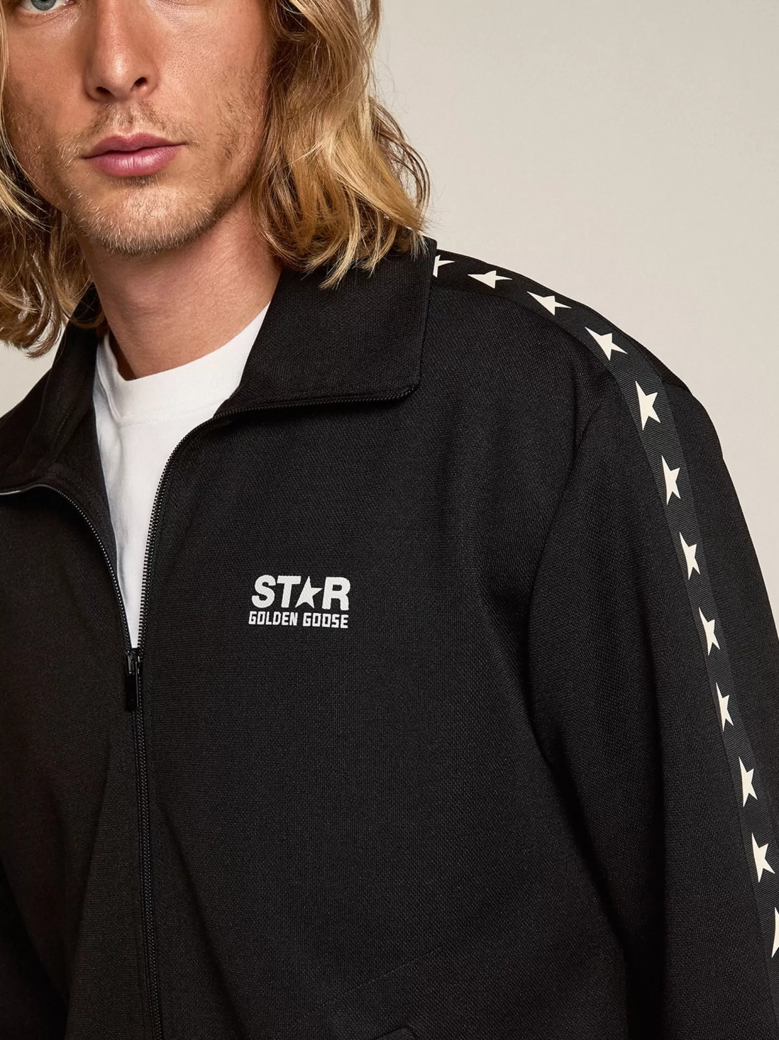 Sweat-shirt zippé homme couleur noire avec étoiles blanches | Golden Goose Online