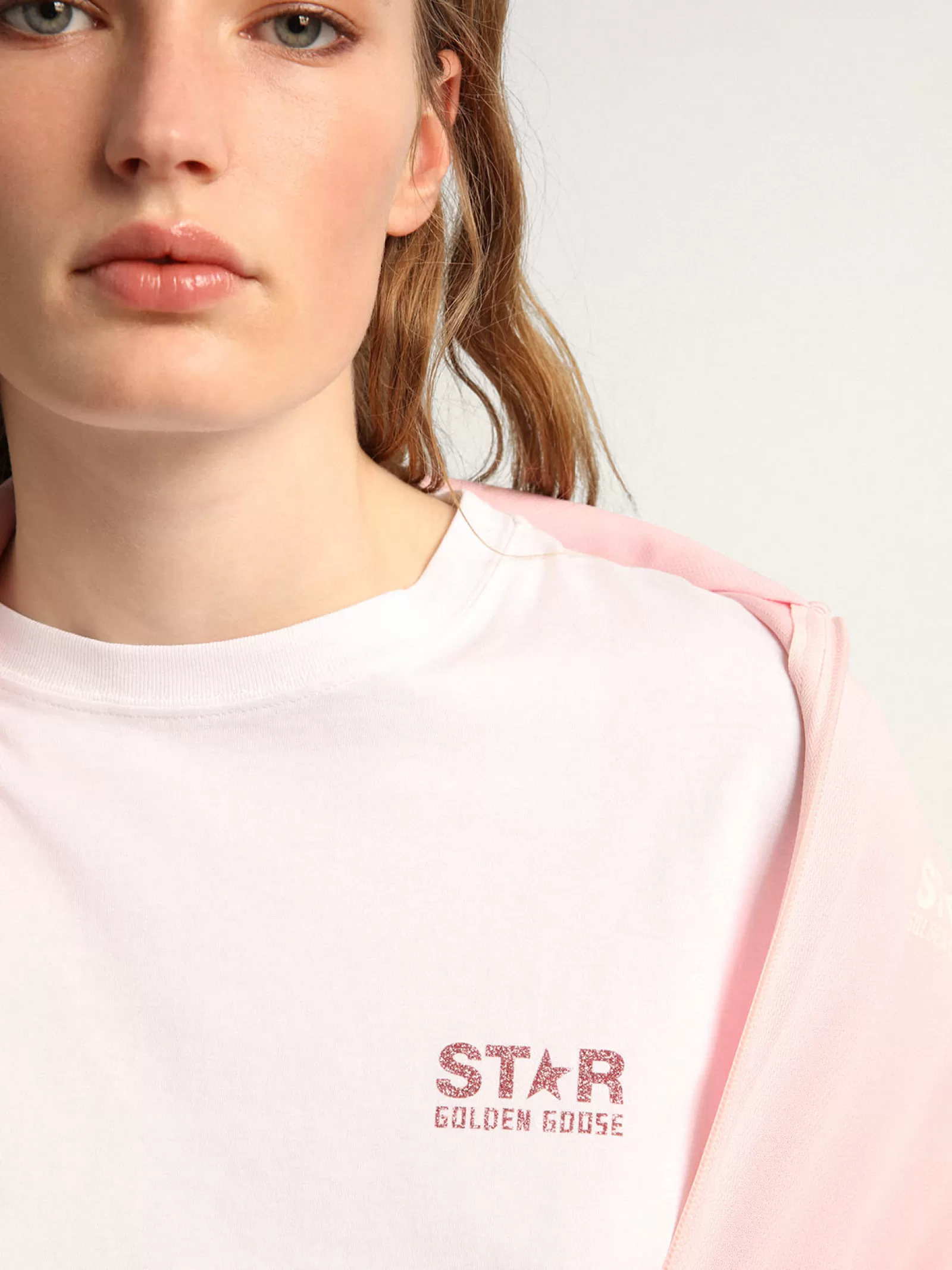 T-shirt femme blanc avec logo et étoile à paillettes roses | Golden Goose Cheap