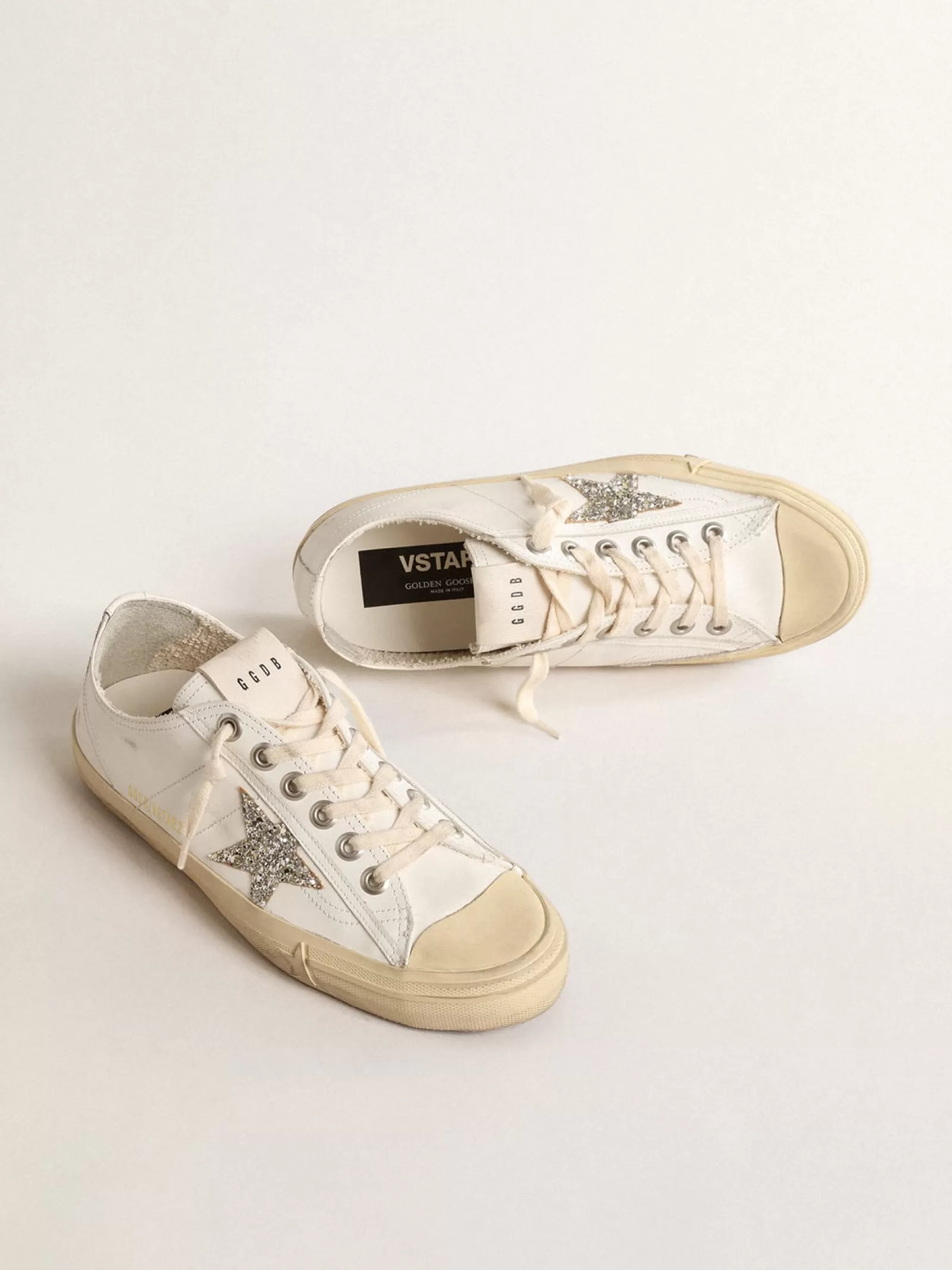 V-Star en nappa blanc avec étoile à paillettes platine | Golden Goose Shop